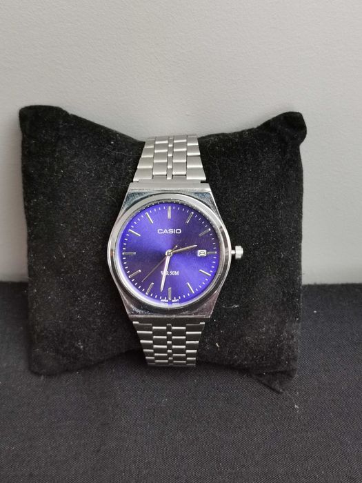 Elegancki zegarek Casio MTP-B145D granatowy