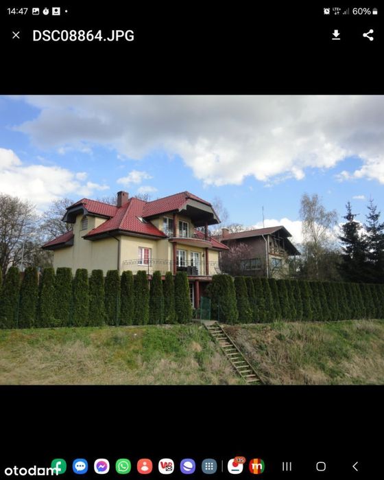 Wolnostojący dom z widokiem na rzekę i panoramę miasta