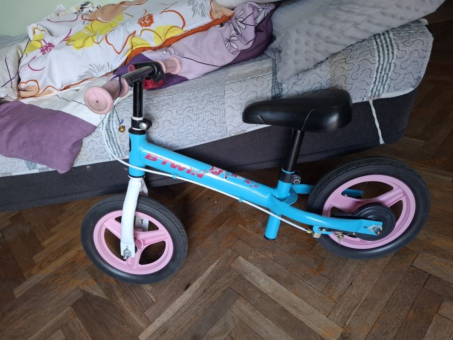 rowerek biegowy B'Twin Runride 500 o rozmiarze kół 10 cali używany