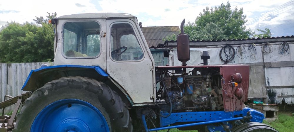 Продам трактор ЮМЗ-6