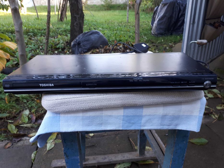DVD плеєр. Toshiba SD-480EKB.