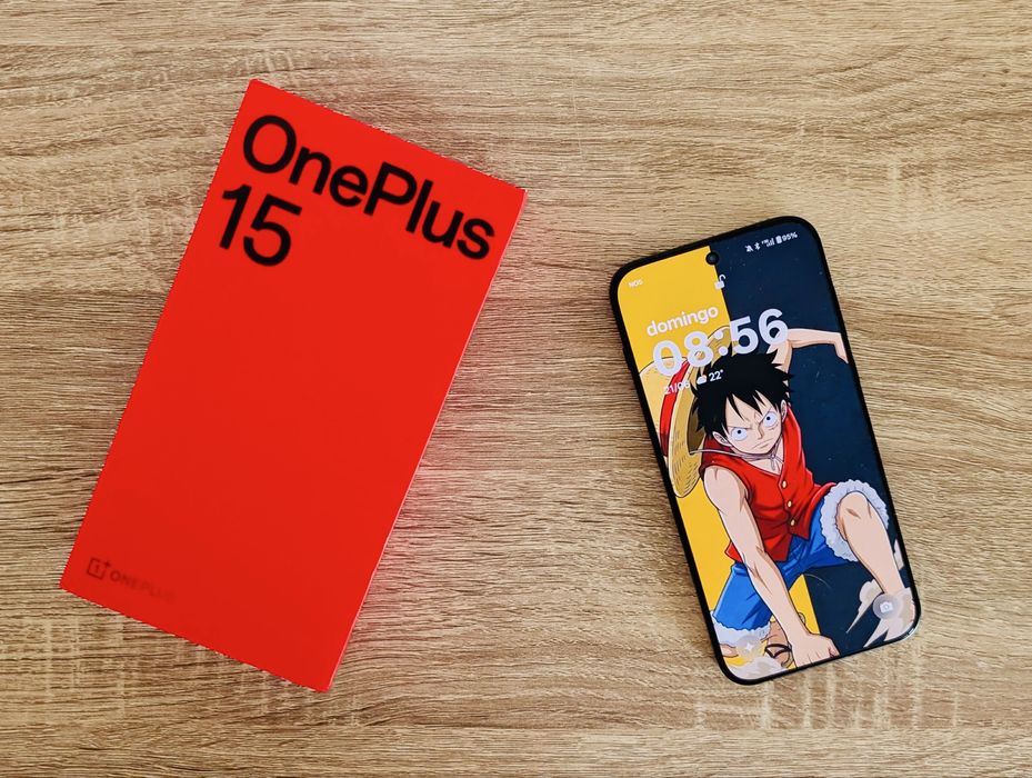 Oneplus 15 - 12/256Gb - Preto