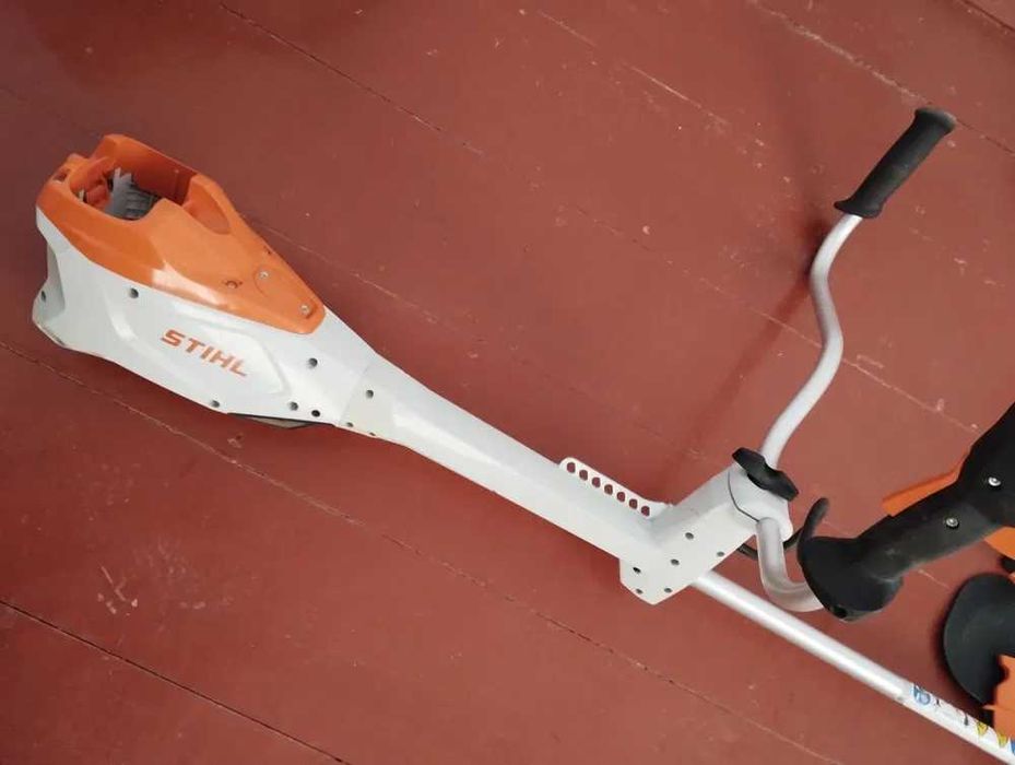 STIHL FSA 135 коса акумуляторна..