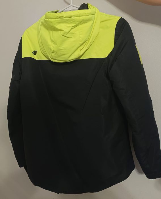 Kurtka i spodnie narciarskie 146 cm 4f