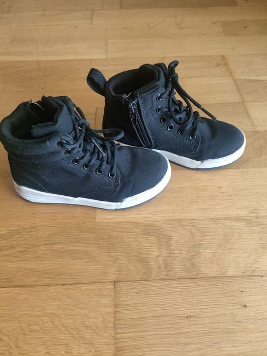 Buty MODNE dla chłopca  H&M.