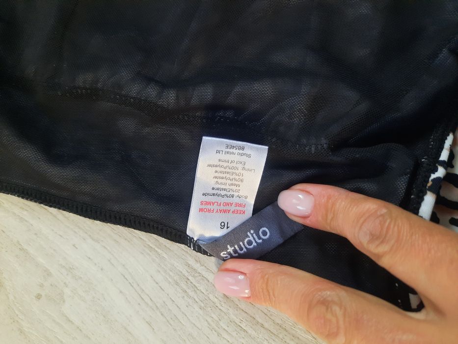 Утягивающий леопардовый сплошной слитный сдельный купальник 50-52 xxl