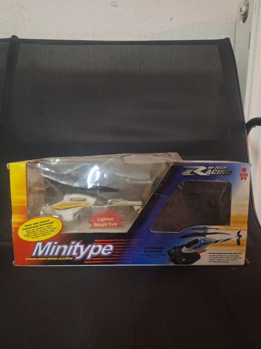 Minitype Helicopter RC Hi-tech Racing . Zdalnie sterowany Helikopter