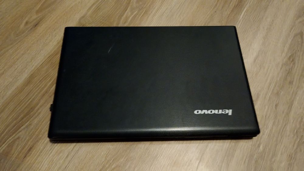 Laptop Lenovo i5-4200M/8GB RAM/128GB SSD/RADEON  R5 M200