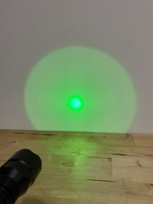 Lanterna de caça luz verde