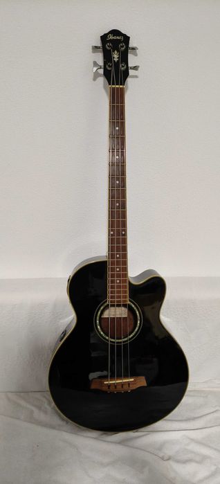 Ibanez AE10-BK1201 baixo