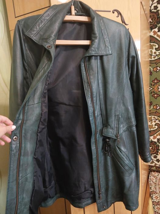 Куртка шкіряна жіноча