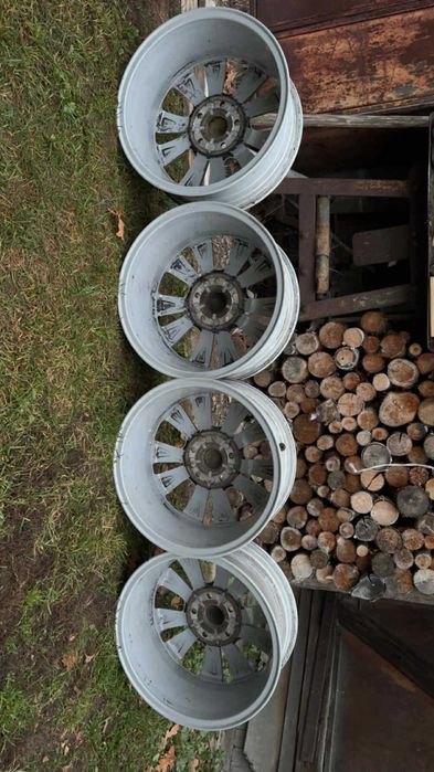 Sprzedam felgi do vw golf 7 r16 5x112