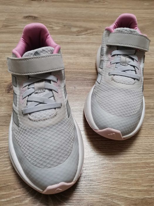 Продам кросівки Adidas Runfalcon 3.0 34 розміру.