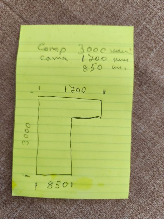 Vendo sofá em bom estado, troco por um mais pequeno!