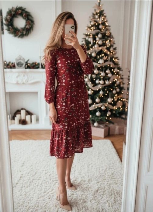 Śliczna "boho"  sukienka z falbaną