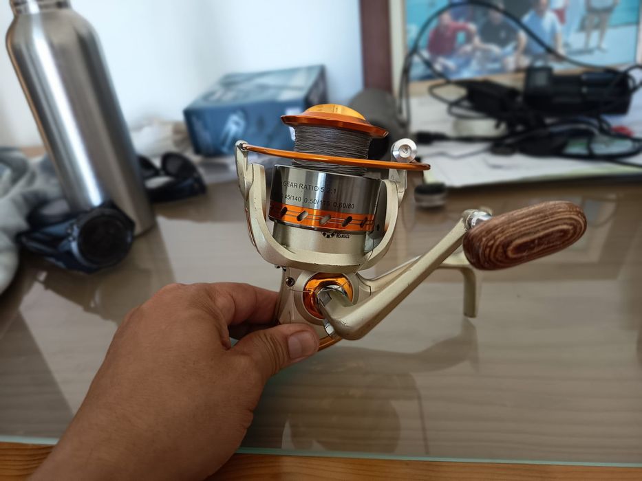 Carreto pesca spinning ou surfcasting ligeiro