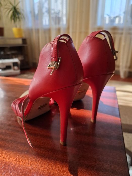 Туфлі Jorge Bischoff