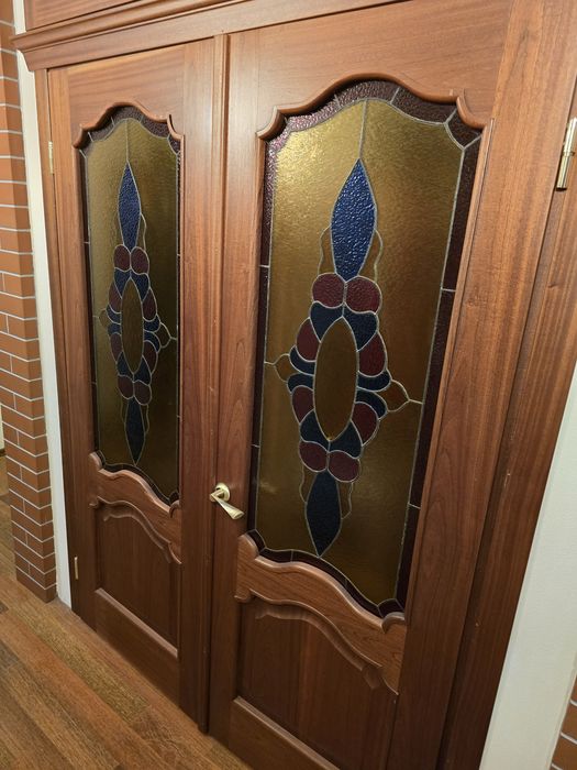 Продам міжкімнатні двері