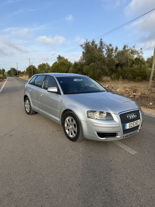 Audi A3 8P 1.9 TDI PD130 ASZ 5Portas — photo 2