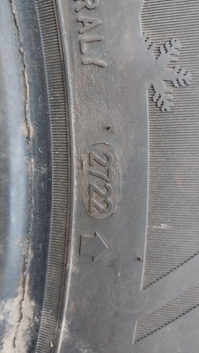 Зимові шини Sailun 235/65 R17