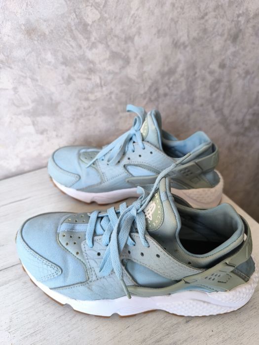 Кросівки Nike Huarache