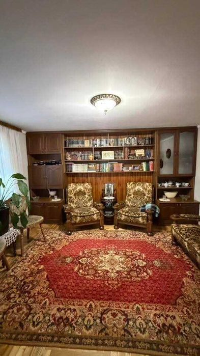 Продаж будинку в Кременці