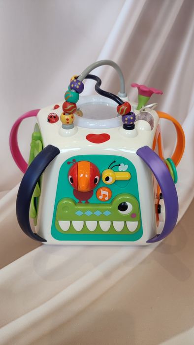 Развивающий музыкальный куб hola