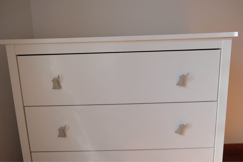 Comoda marca IKEA