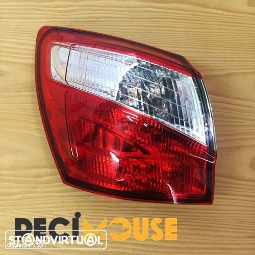 Farolim Nissan Qashqai modelo: 2010 até 2014 novo