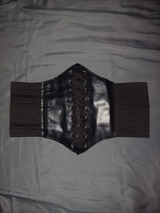 Корсет шкіряний.