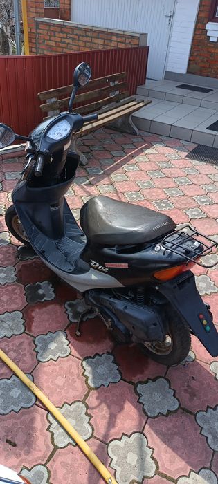 Продам скутр Хонда діо 35 zx.