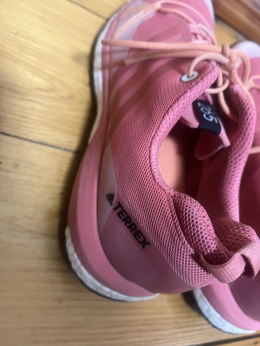 Жіночі кросівки Adidas Terrex