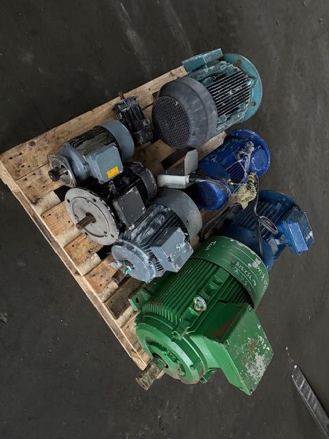 silnik elektryczny palet 600 kg komplet