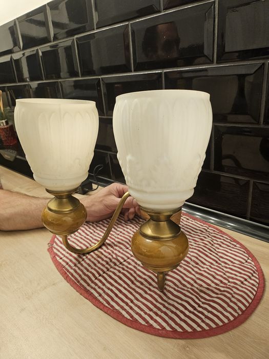 Stary komplet lamp PRL/Vintage – Żyrandol 5-ramienny + Kinkiet 2-płomienny | Mosiądz i Ceramika