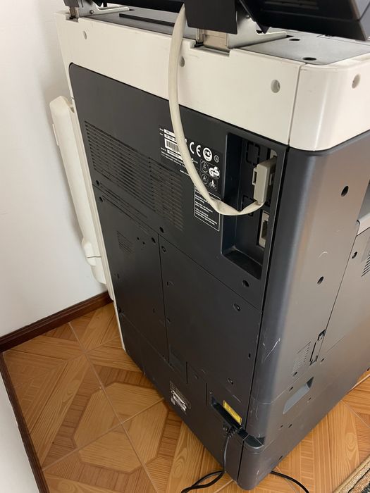 Impressora Konica Minolta437359354441912321