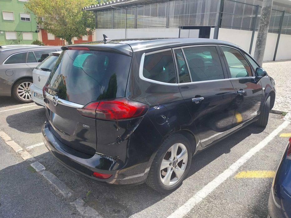 Opel ZAfira tourer 2.0 Cdti Full Extras