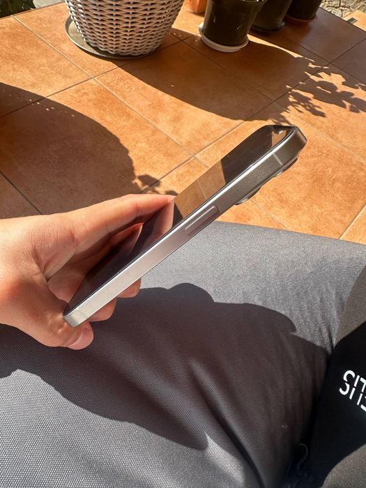 Продам iPhone 15pro