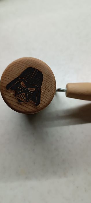 Скалка для раскатки теста