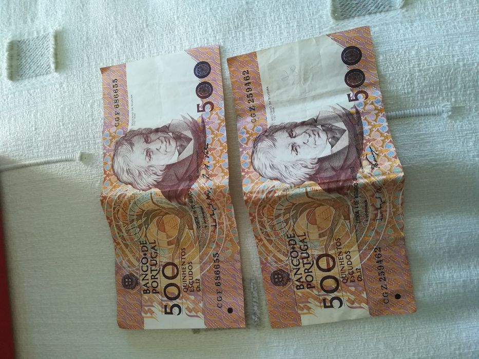 Várias notas antigas