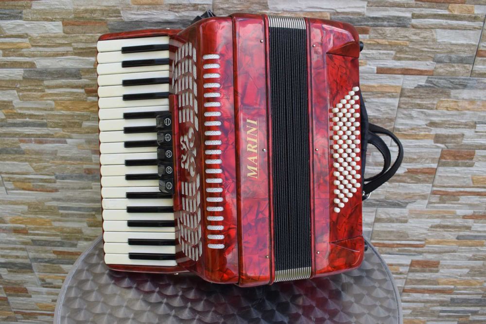 Acordeao Marini 3 Voz. N 124