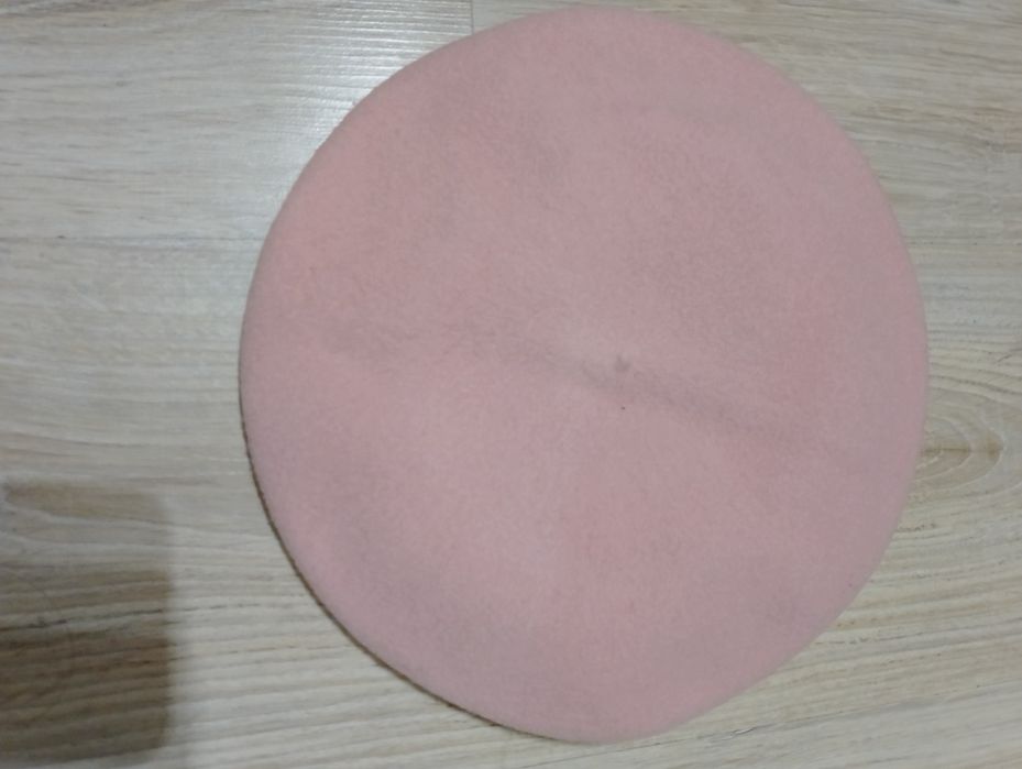 Beret pudrowy róż  Kangol 54 cm