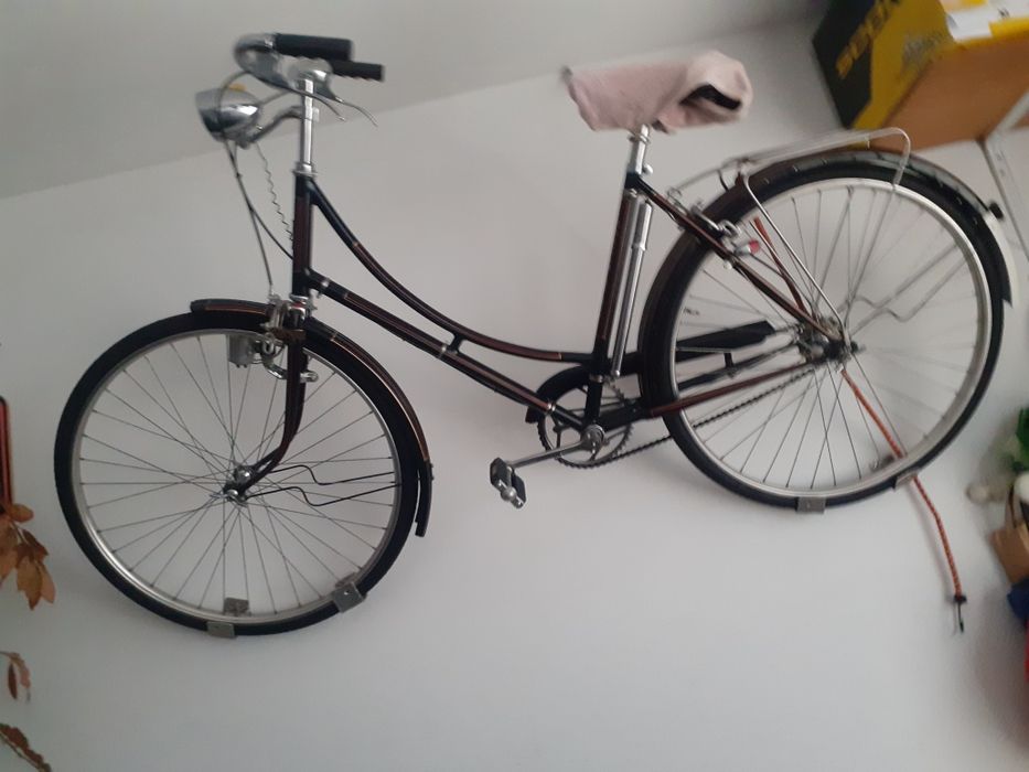 Bicicleta clássica de homem marca Alteza 26x1"3/8 restaurada.Impecável