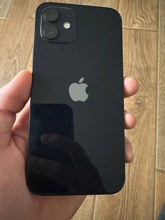 Продам айфон 12!