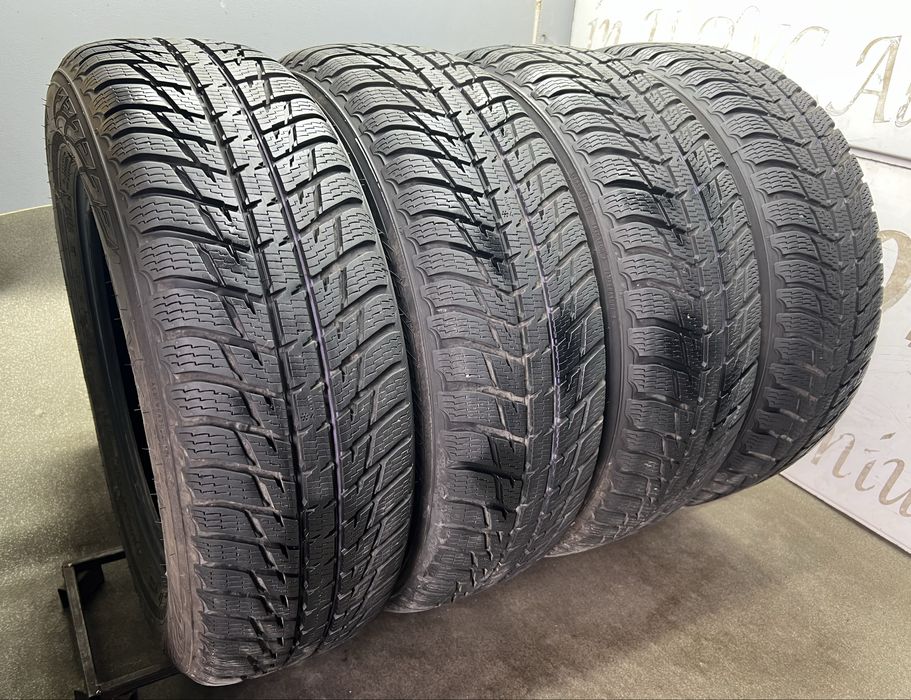 Шини ~7.5 мм зима 225 65 R17 Nokian WR suv 3 зимові резина комплект