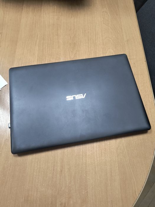 Ноутбук Asus X553M