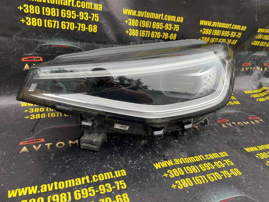 Фара передня ліва VW ID.4 фара передняя левая VW ID4 11B941035K