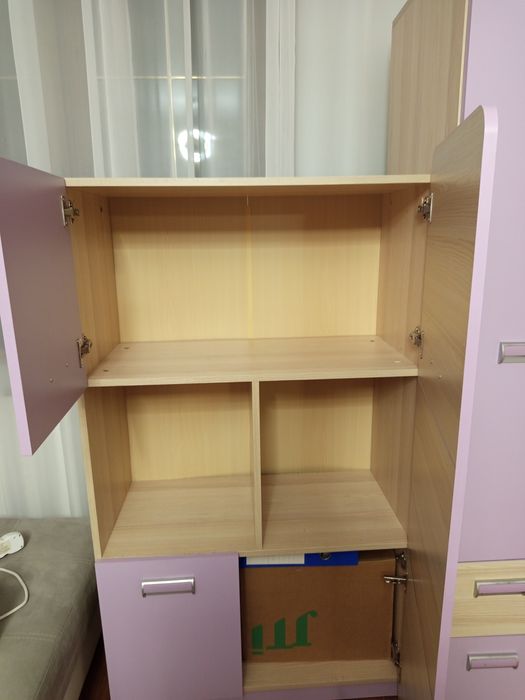 Sprzedam regał młodzieżowy