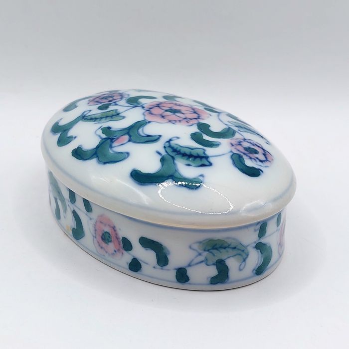 Szkatułki pudełka na biżuterię