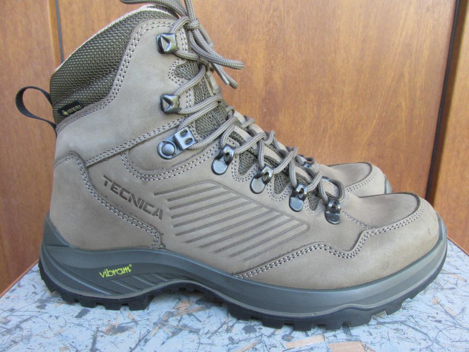 Ботинки для туризма 39 размер