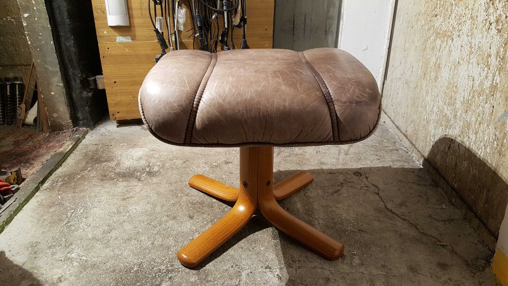 Pufa/stołek/taboret/podnóżek skórzany  - Made in Germany